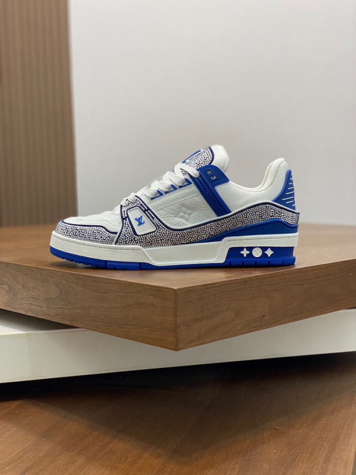 1v sneakers 1v0425-023