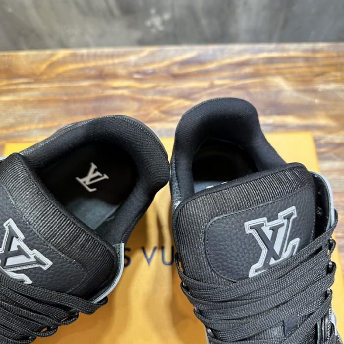 1v sneakers 1v0425-007