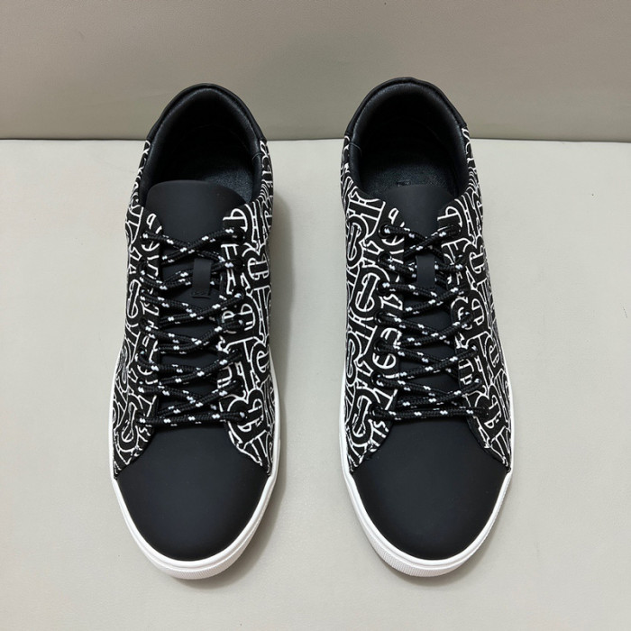 bby sneaker by0057