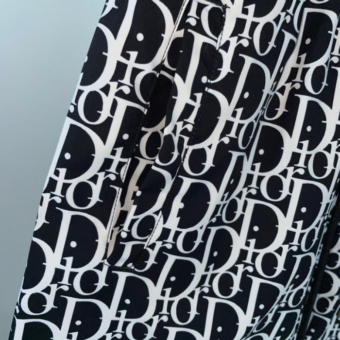 d1or dr0618-001