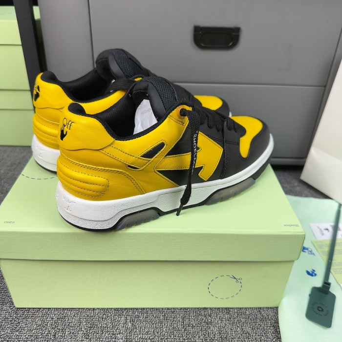OFW SNEAKERS GY072