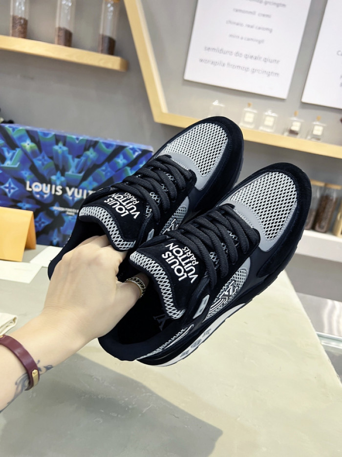1V SNEAKERS 1V0425-083