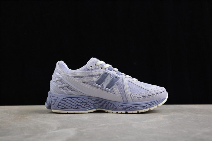 New Balance 1906R 