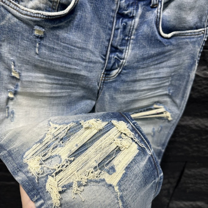 AM1R1 AM229-105