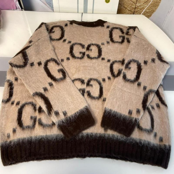 GUCC* GG1216-074