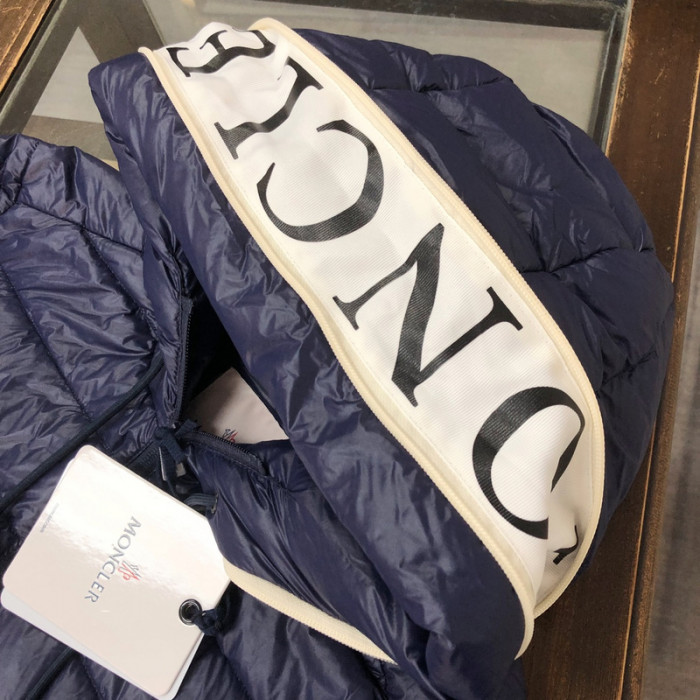 m0ncle mon0926-039
