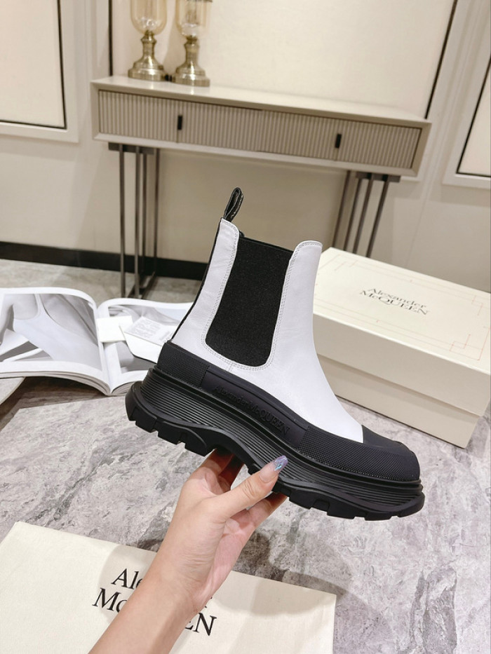 A1EXANDER M*QUEEN SNEAKERS WHGP7-131