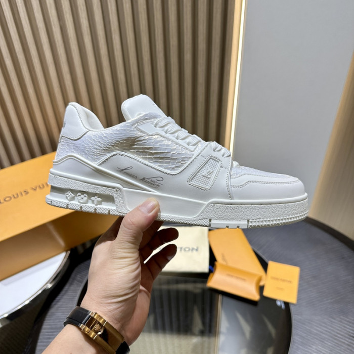 1V SNEAKERS 1V0425-154