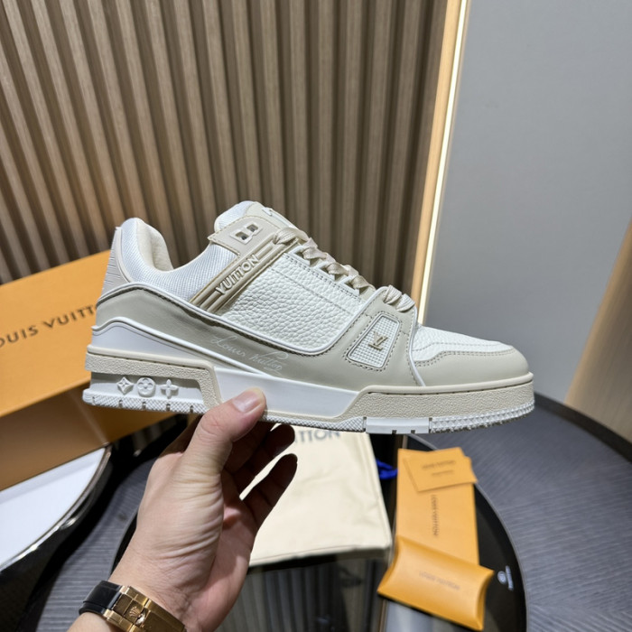 1V SNEAKERS 1V0425-166
