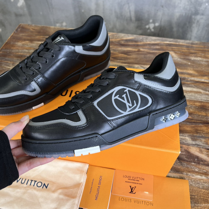 1V SNEAKERS 1V0425-204