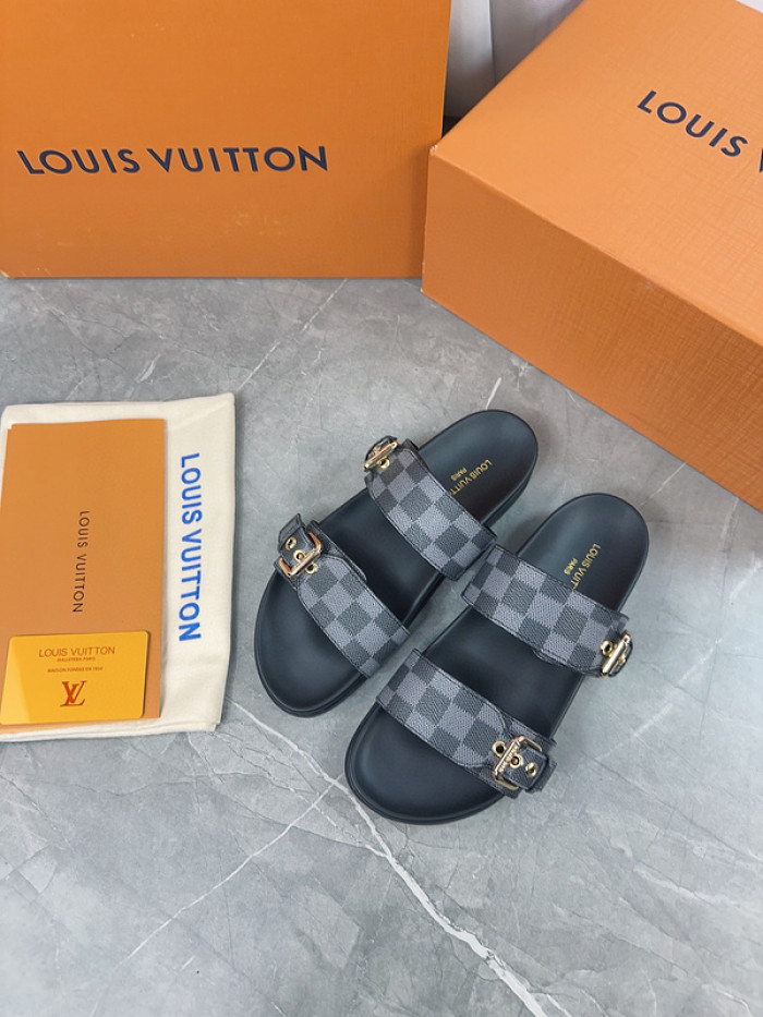 1*V SLIPPERS 11V0107-044