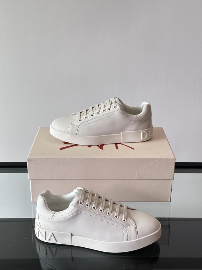 D.G. Sneakers DG210-177