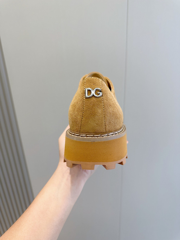 D.G. Sneakers DG210-216