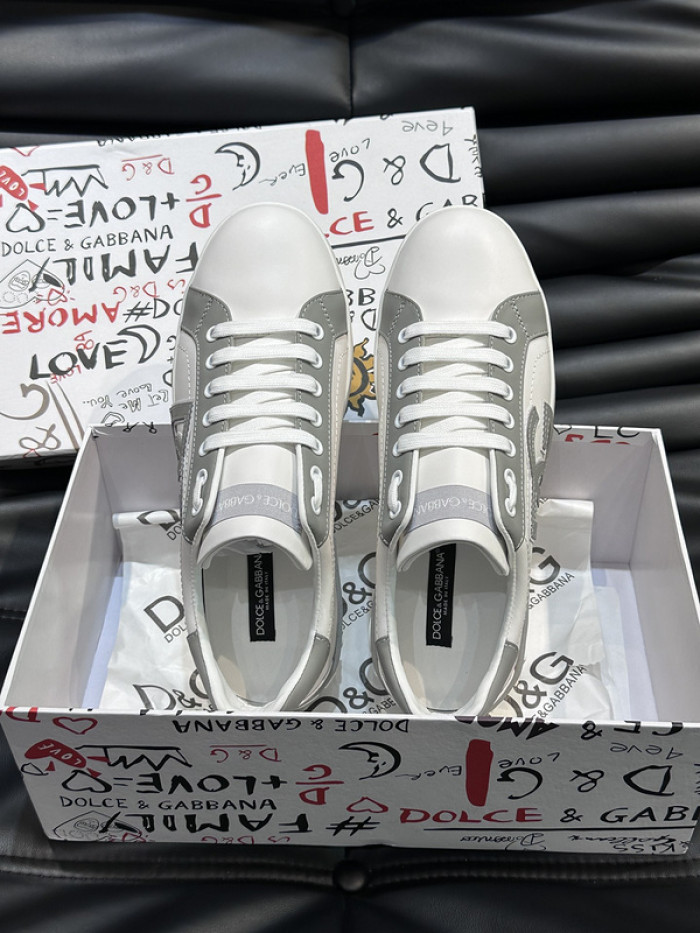 D.G. Sneakers DG210-244