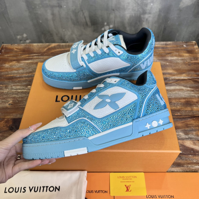 1V SNEAKERS 1V0425-222