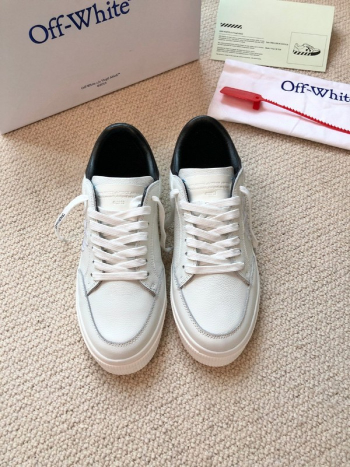 SNEAKER VU-012