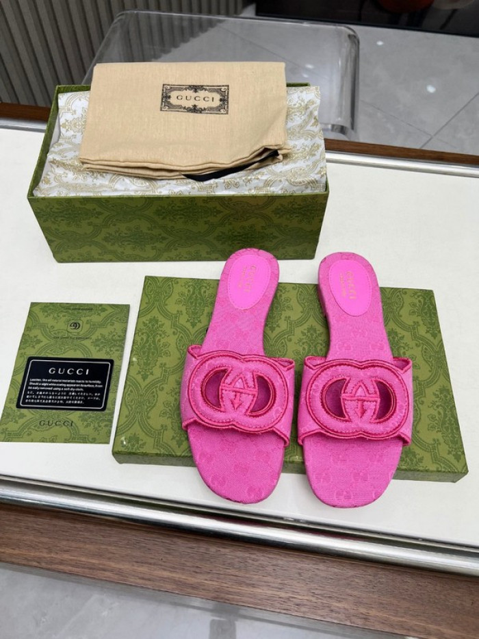 Gv*c SLIPPERS GU568-118