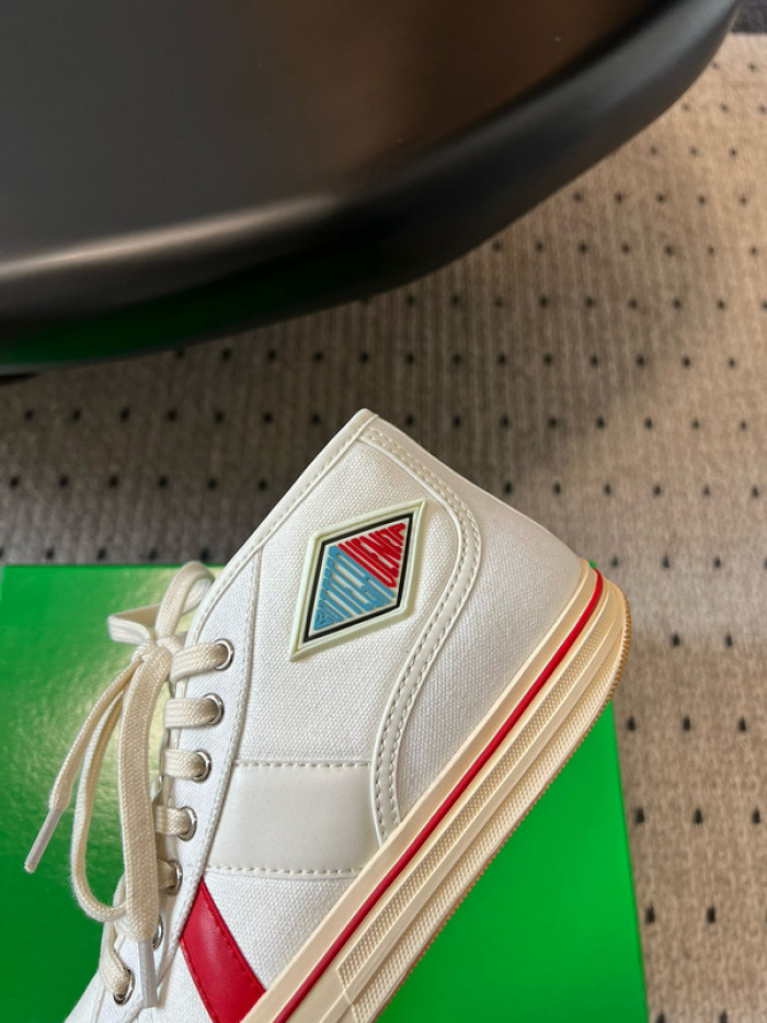 B0TTEGA Ven*ta SNEAKER BV582-102
