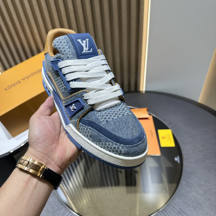 1V SNEAKERS 1V0425-270