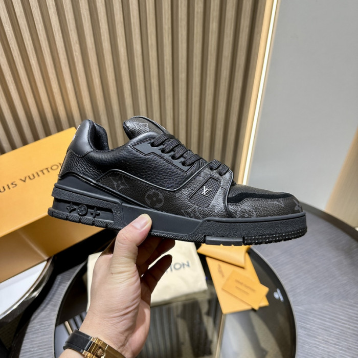 1V SNEAKERS 1V0425-273