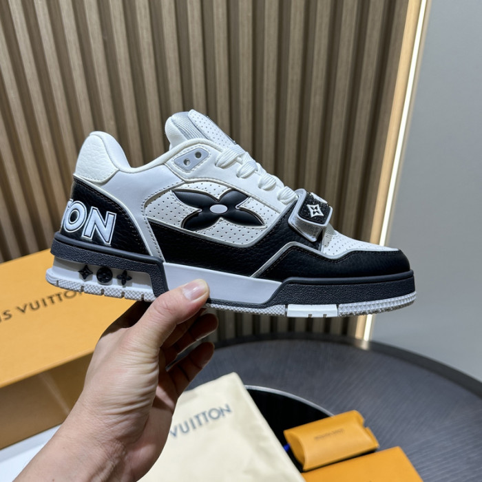 1V SNEAKERS 1V0425-276