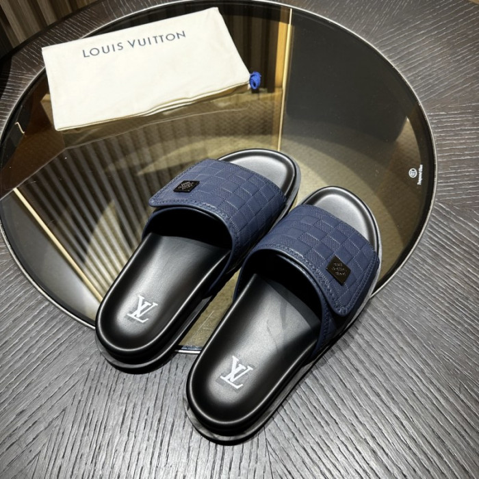1*V SLIPPERS 11V0107-069