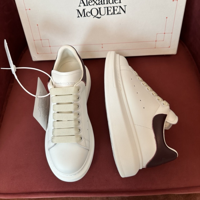A1EXANDER M*QUEEN SNEAKERS WHGP7-196