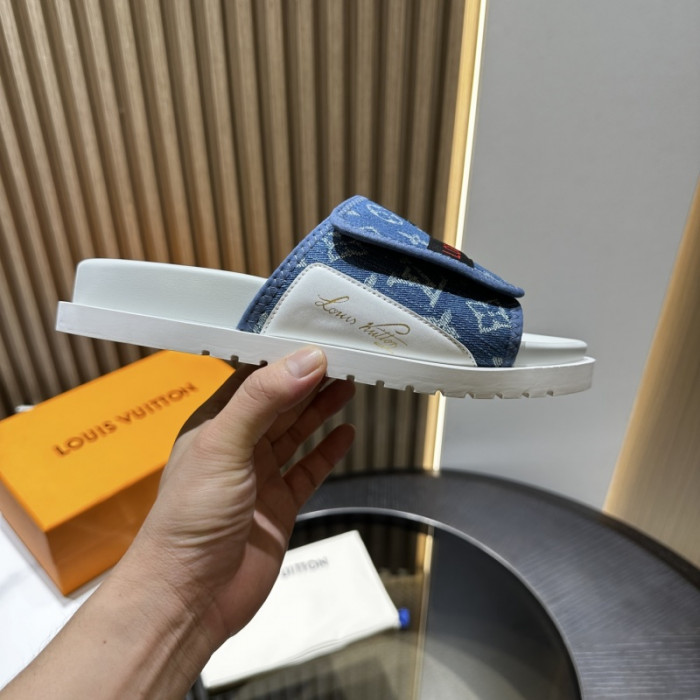 1*V SLIPPERS 11V0107-078