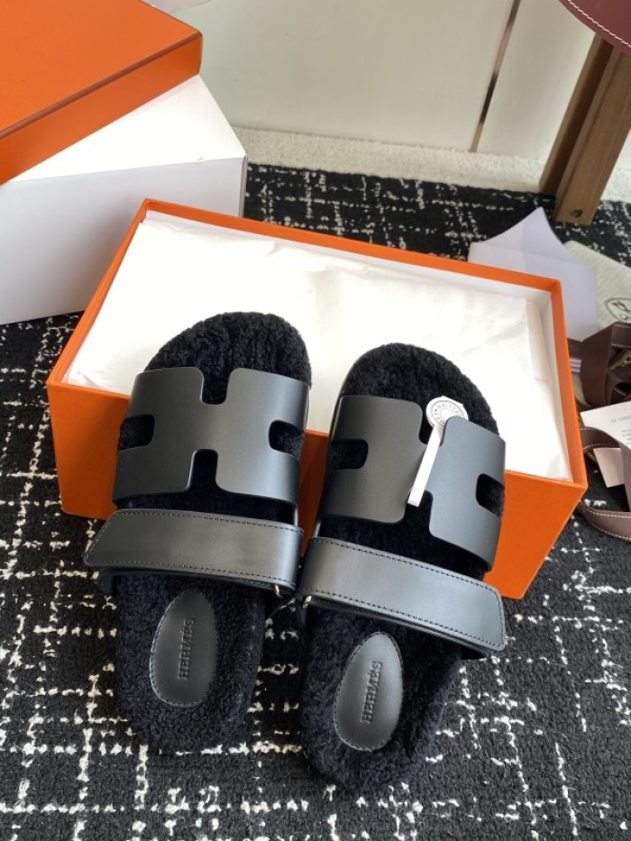 He*mes Slide CU526-2157