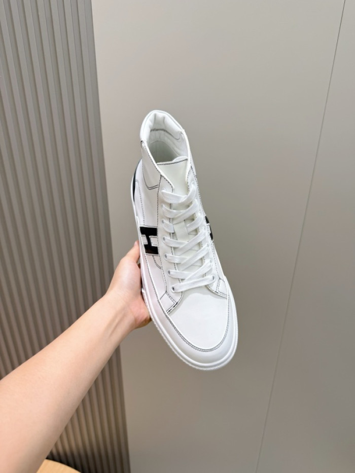 HER*MES SNEAKER HM1028-137