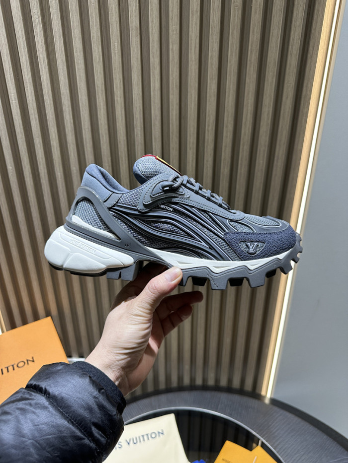 1V SHOES 1VS03