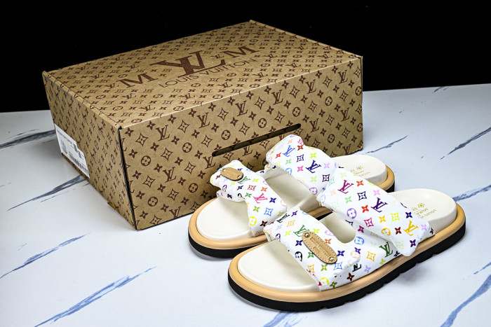 1*V SLIPPERS 11V0107-099
