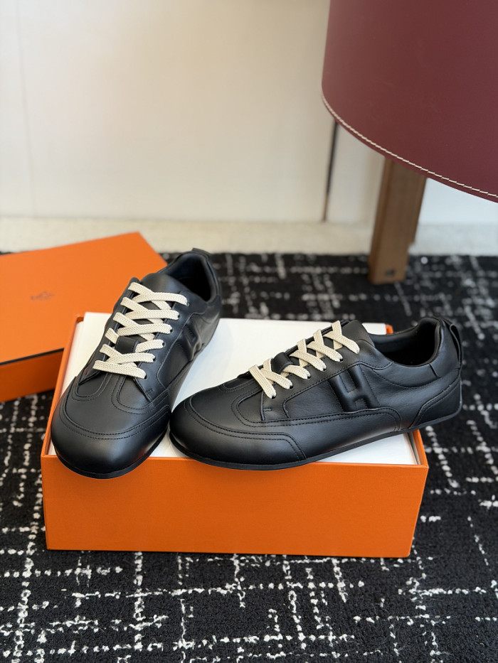 HER*MES SNEAKER HM1028-200