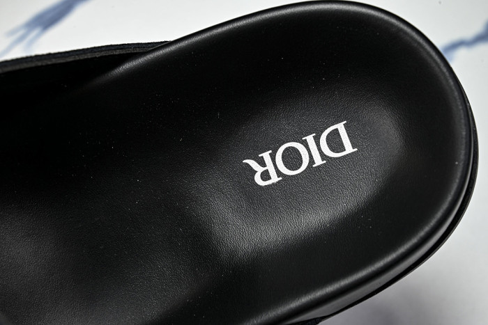 D10r SLIPPERS DS258-091