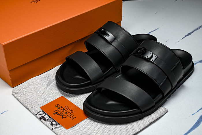 He*mes Slide CU526-2191