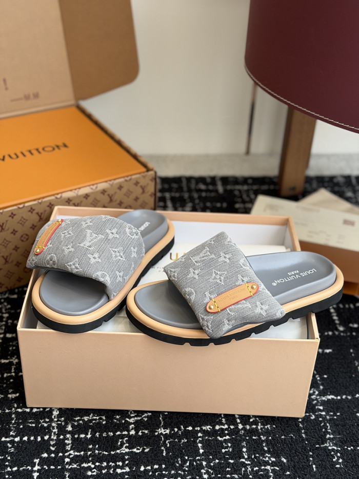 1*V SLIPPERS 11V0107-155