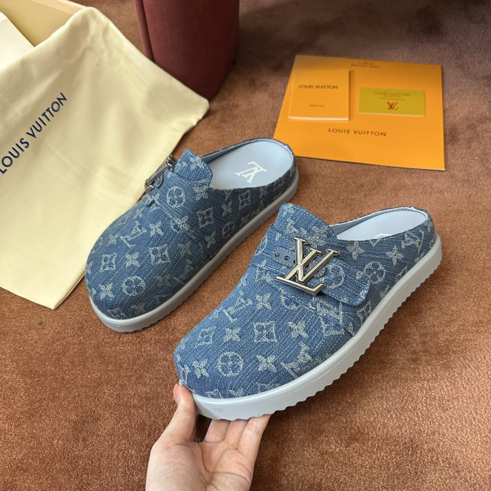 1*V SLIPPERS 11V0107-156