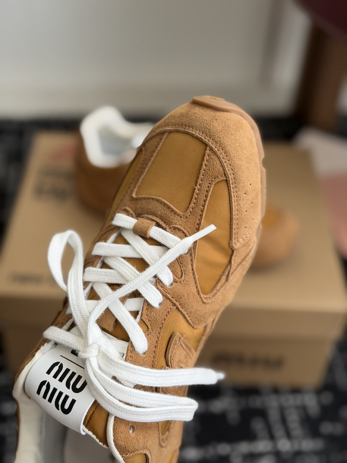 M1v M1v x New Ba1an*e UM010