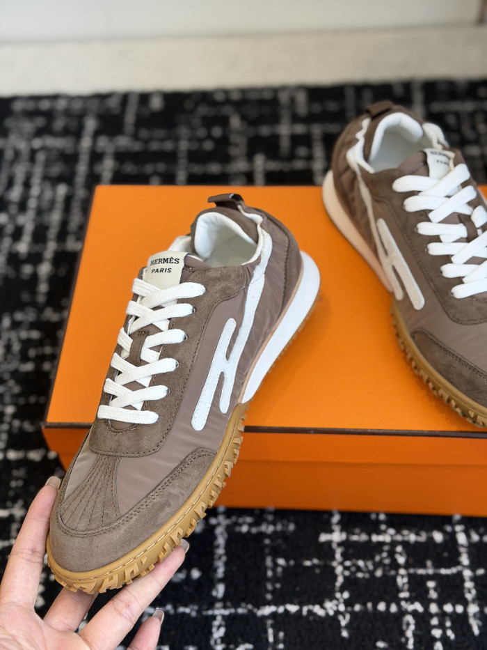 HER*MES SNEAKER HM1028-227