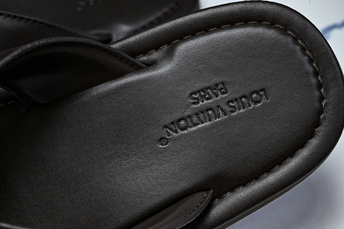 1*V SLIPPERS 11V0107-163