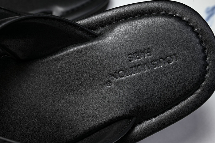 1*V SLIPPERS 11V0107-164