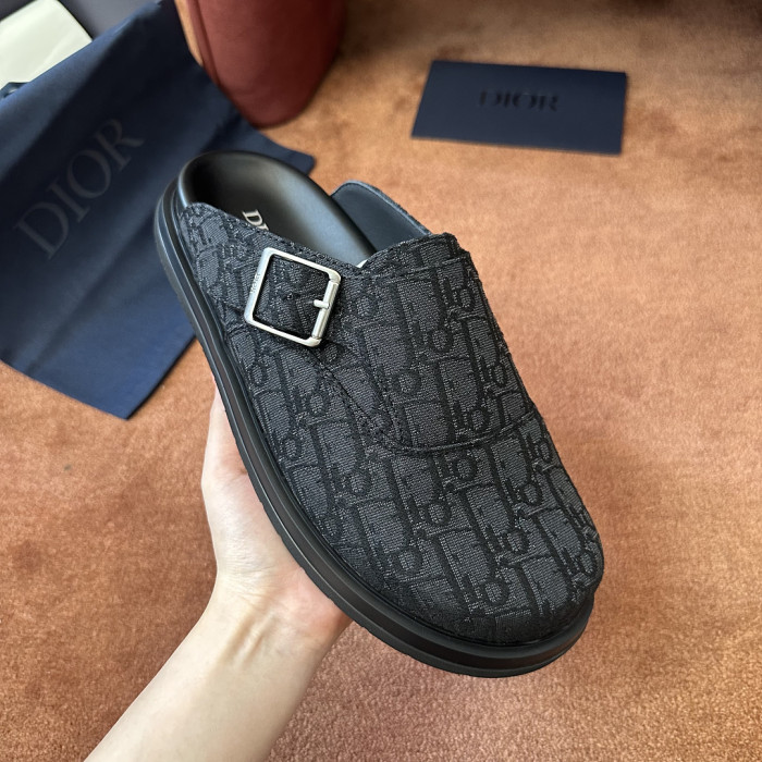 D10r SLIPPERS DS258-114