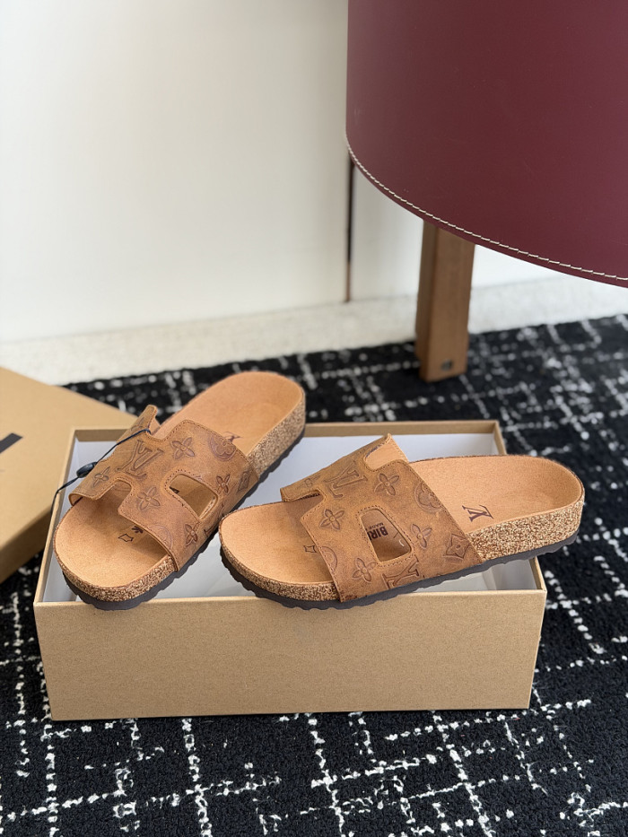 1*V SLIPPERS 11V0107-136