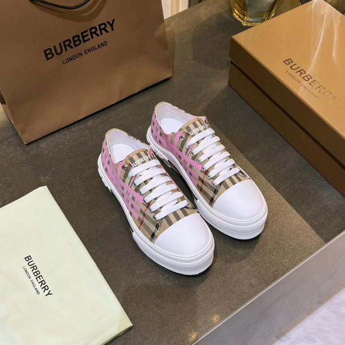 bby sneaker by0030