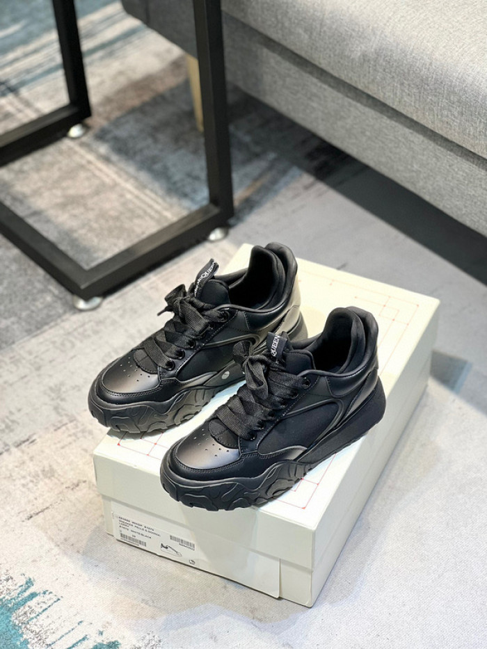 A1EXANDER M*QUEEN SNEAKERS WHGP7-144