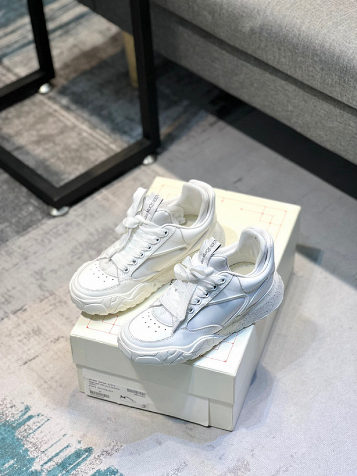 A1EXANDER M*QUEEN SNEAKERS WHGP7-155