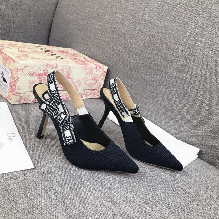 D10R HEELS D896-139