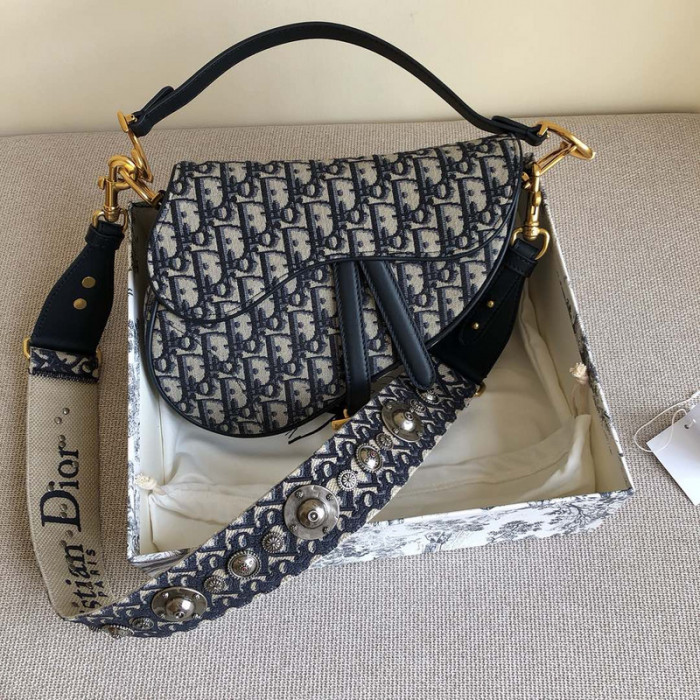 D*R bag 25.5 x 20 x 6.5cm B0113-163