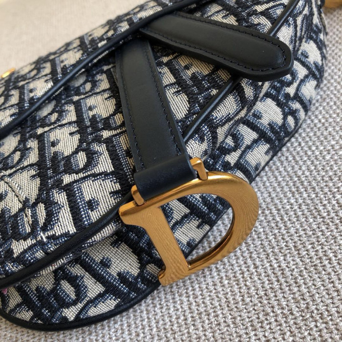 D*R bag 25.5 x 20 x 6.5cm B0113-164