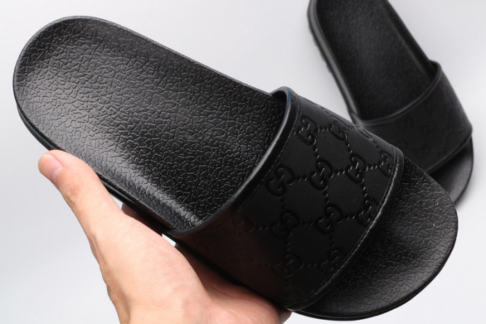 gucc slippers